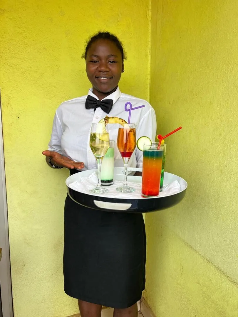 Bar & service — SÉSAME Hôtellerie 06