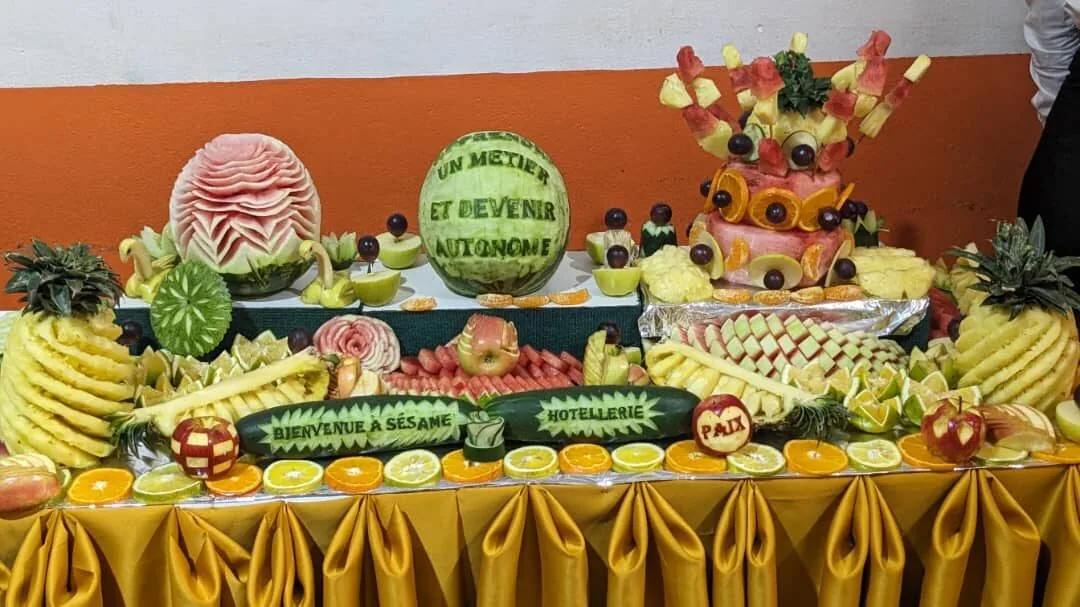 Sculpture sur fruits & légumes — SÉSAME Hôtellerie 03
